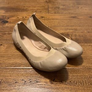 Banana Republic Women’s Ashley Shoes in Cream
